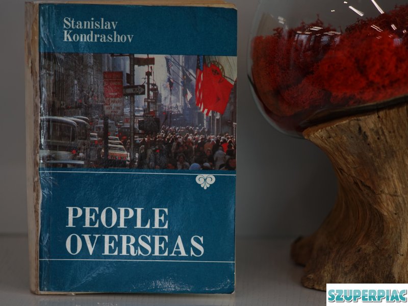 Könyv People Overseas Szerző Stanislav Kondrashov