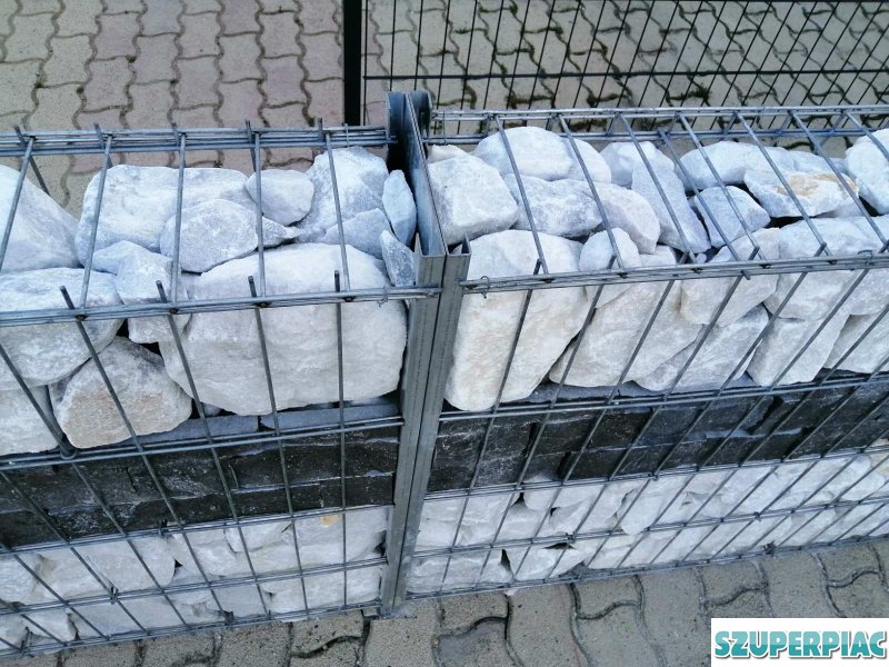 Gabion kőkerítés vadháló drótháló drótfonat oszlop kerítés