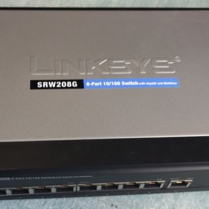 Cisco LinkSys SRW208G switch