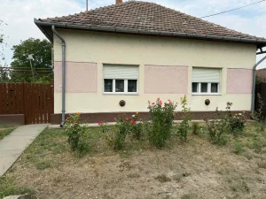 Egyműködésű családi ház Gyomaendrőd